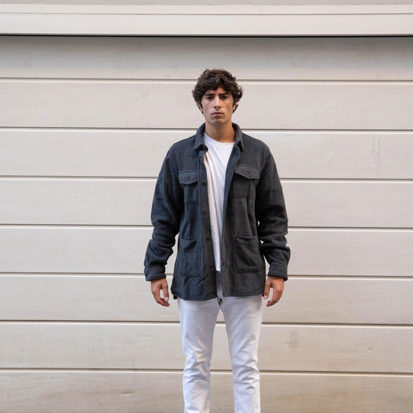 POLAR GUAYABERA GRIS OSCURO