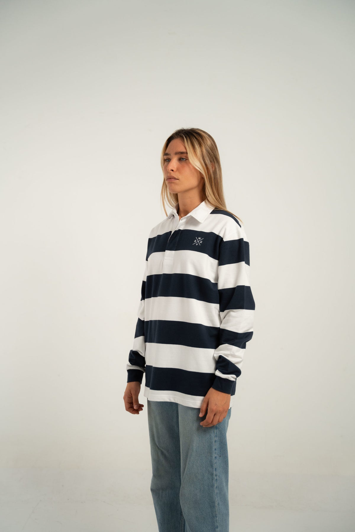 Polo rugby azul y blanco