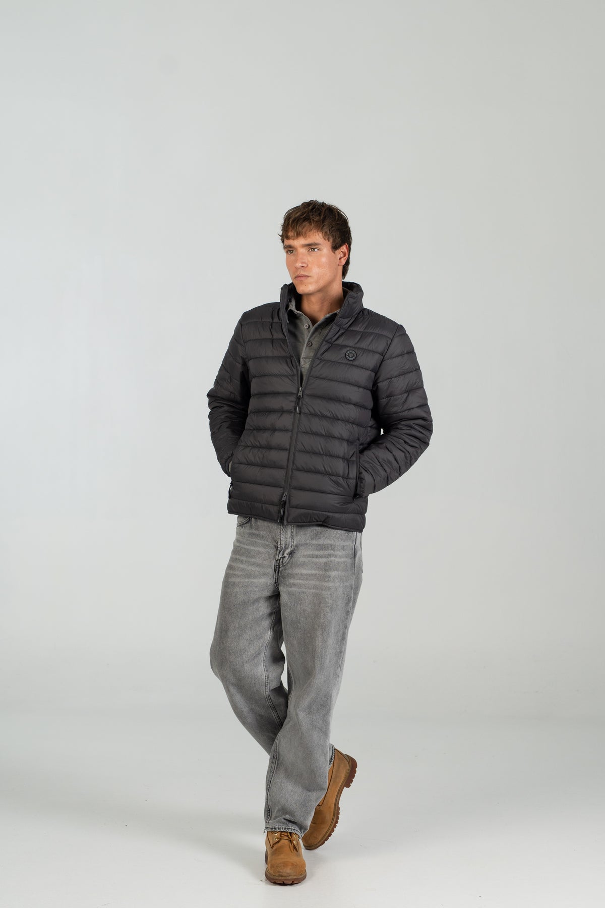 Chaquetón acolchado WEARINGSVQ gris para chico – vista frontal (detalle)