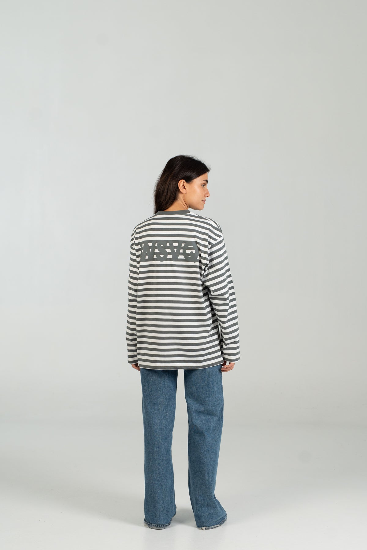 Long striped WEARINGSVQ gris y blanco para chica – vista trasera