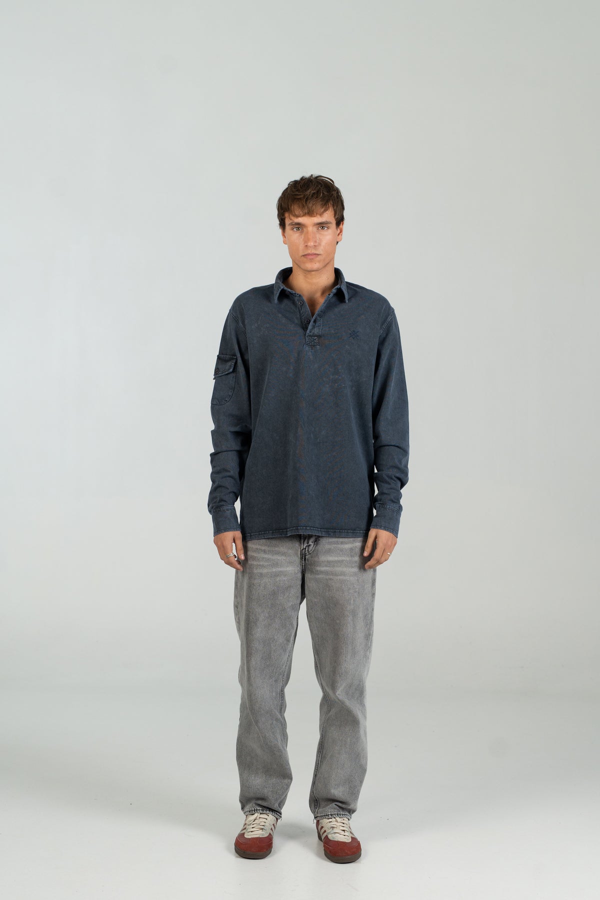 Polo cargo WEARINGSVQ azul para chico – vista frontal