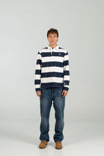 Polo rugby WEARINGSVQ azul y blanco para chico – vista frontal